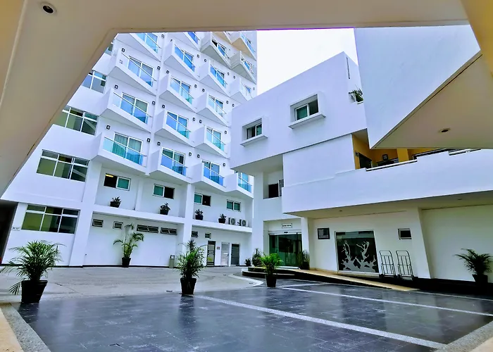 Coral Island Beach ViewHotel Playa Mazatlan