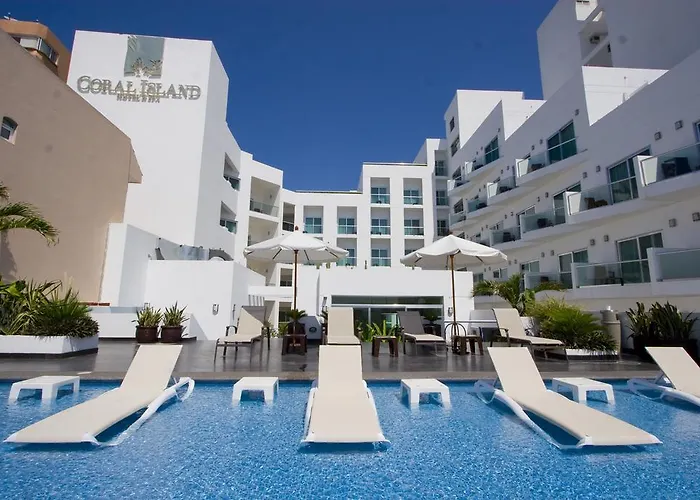 Coral Island Beach ViewHotel Playa Mazatlan